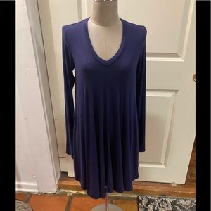 Anybody top navy small